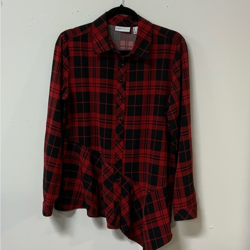 Susan Graver (S) angle hem top.